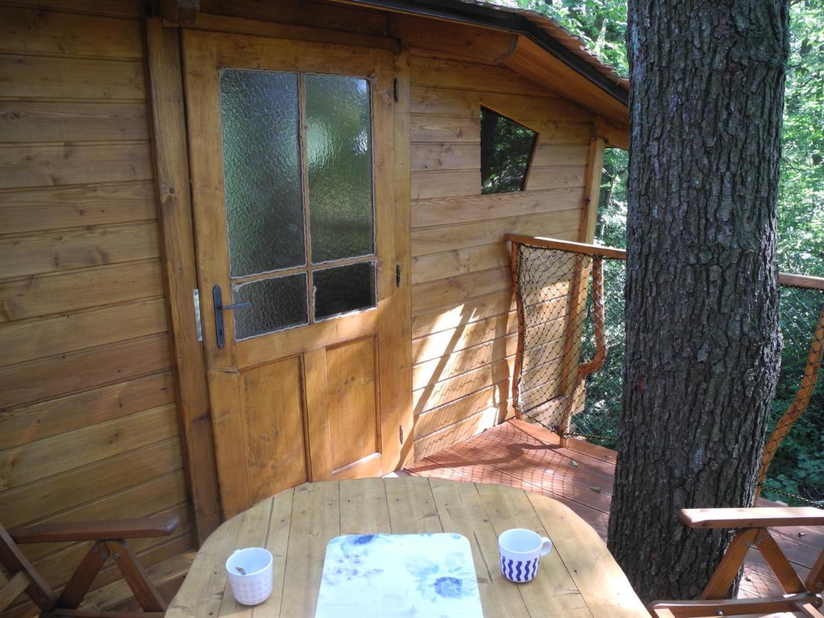 Treehouse V Brdech Villa Bohutin  Luaran gambar