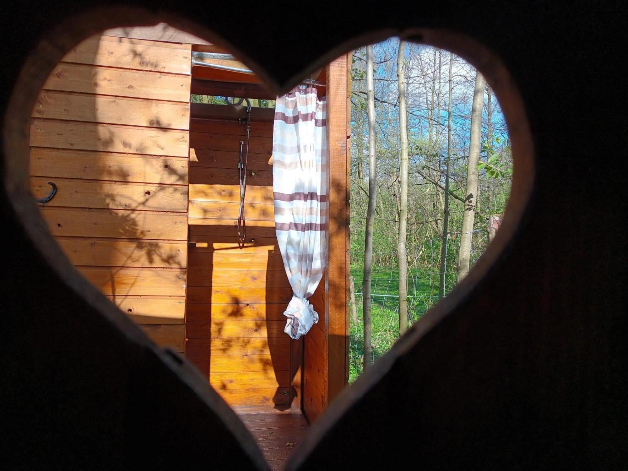 Treehouse V Brdech Villa Bohutin  Luaran gambar